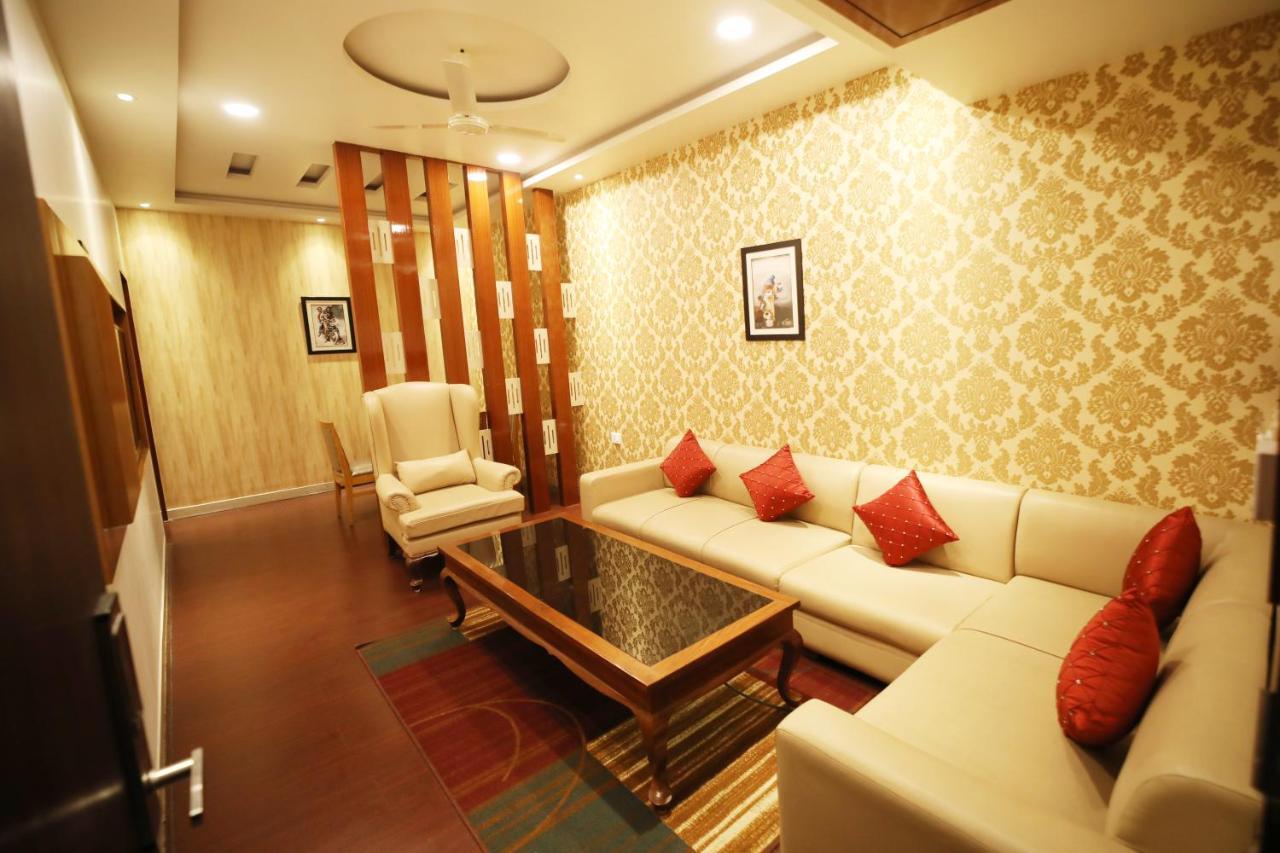 Hotel Panchsheel Ayodhya Екстер'єр фото